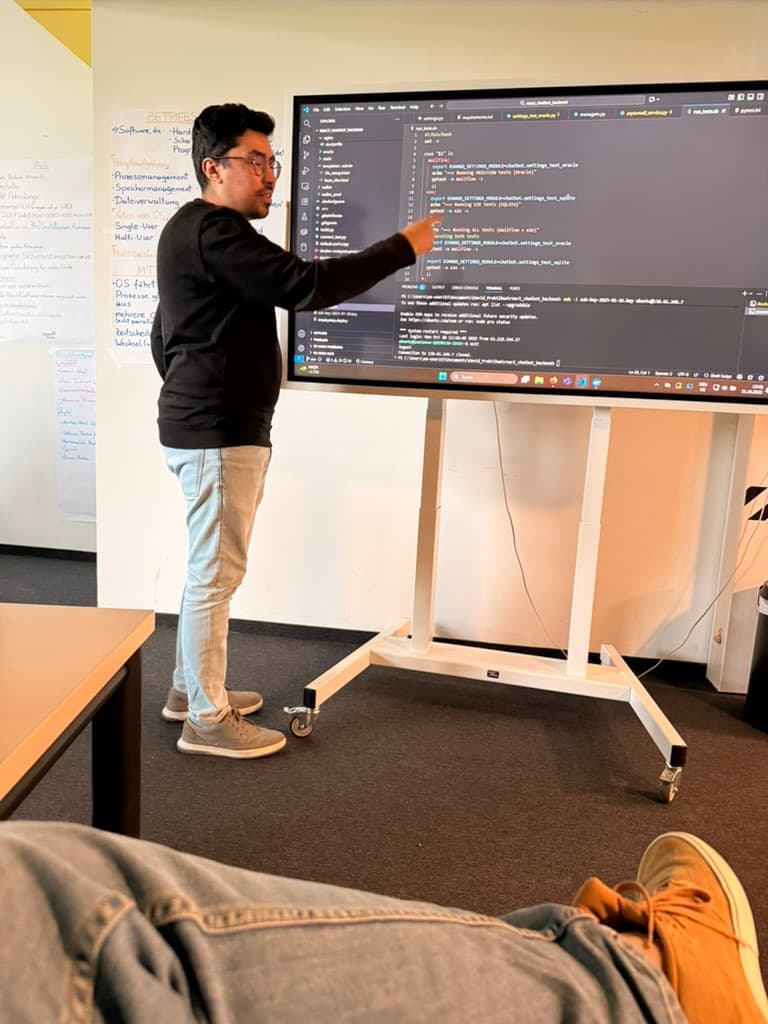 Der Sprung ins kalte Wasser im Praktikum bei KiWebBoost